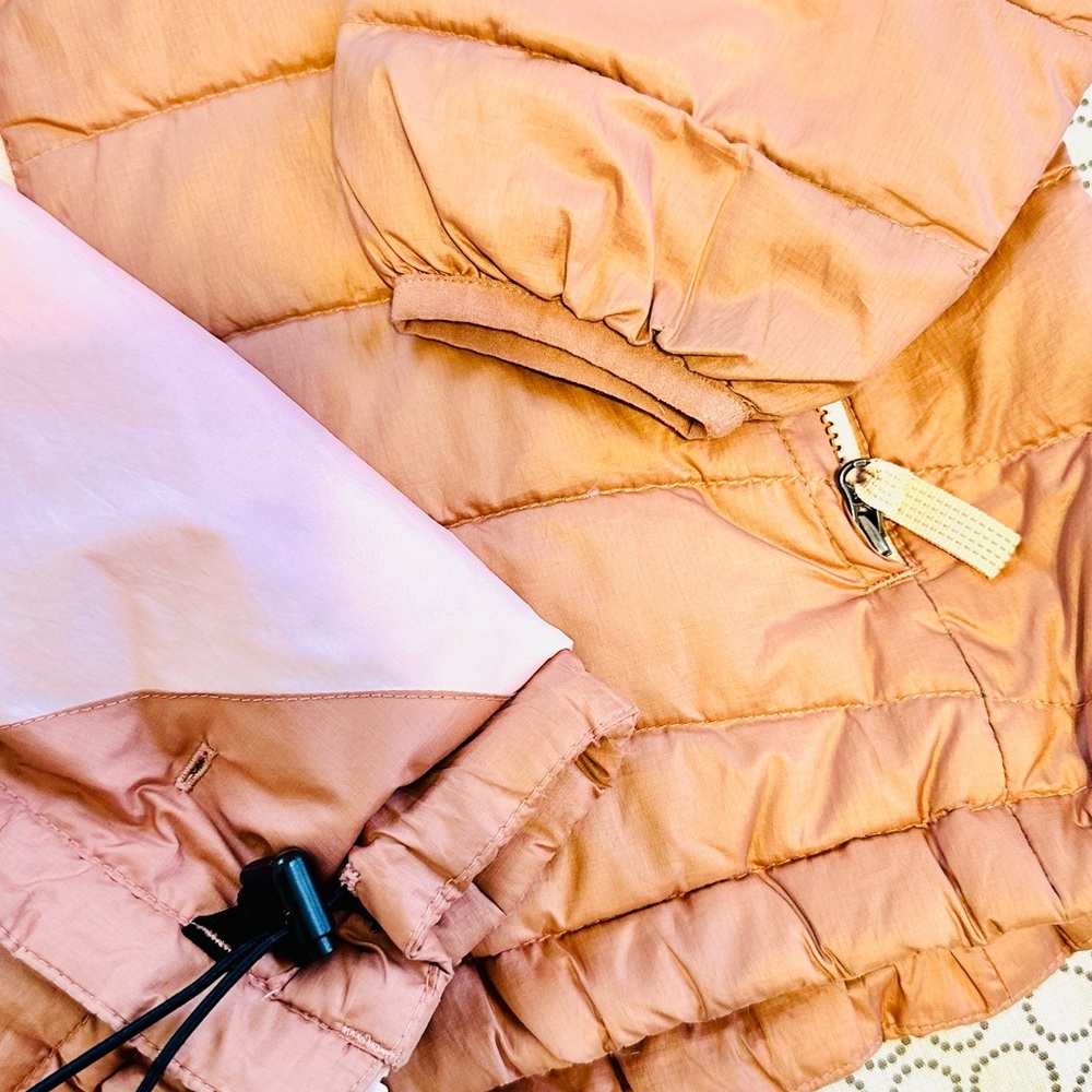 Girl size S (7-8) Patagonia Peach Quilted Jacket - Picture 7 of 7